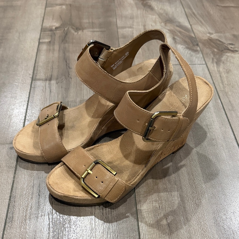 AEROSOLES Tan Buckle Wedge Sandals